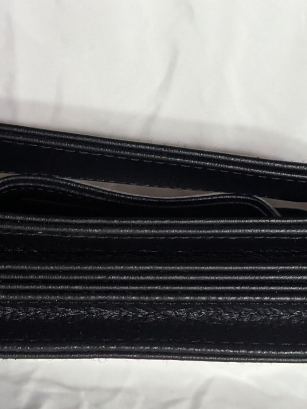 Matt & Nat black clutch purse/wallet - Picture 4 of 7